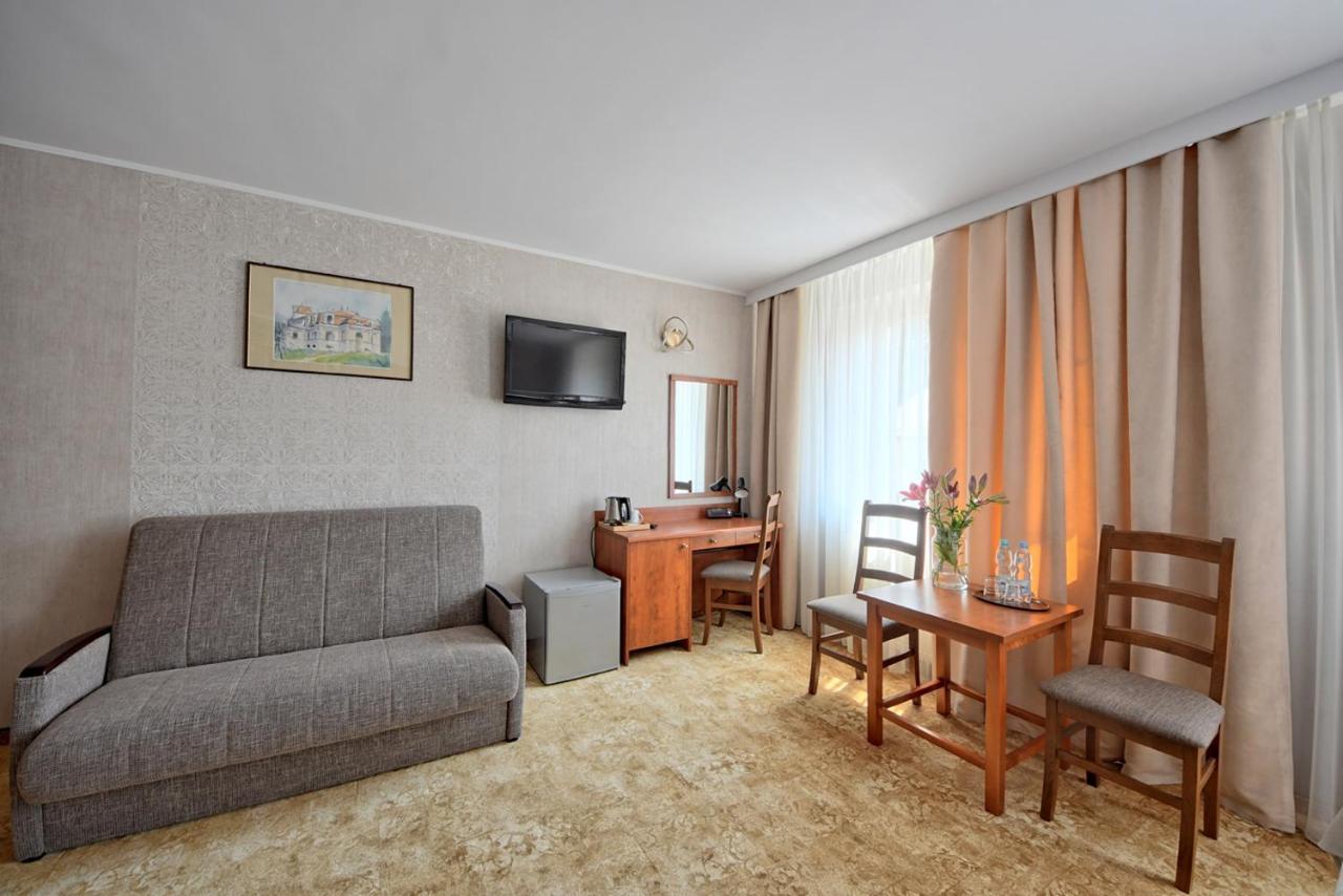 Hotel Przepioreczka Nałęczów Dış mekan fotoğraf