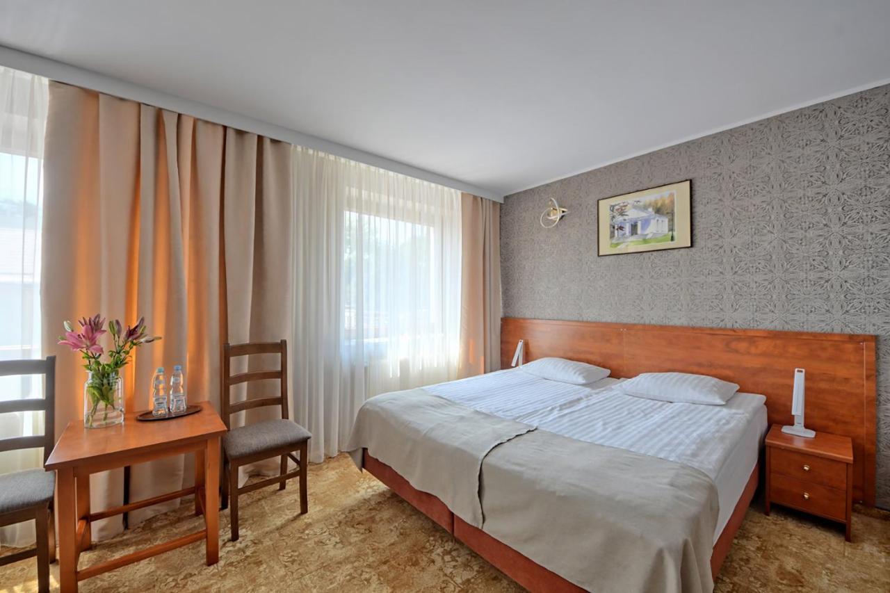 Hotel Przepioreczka Nałęczów Dış mekan fotoğraf